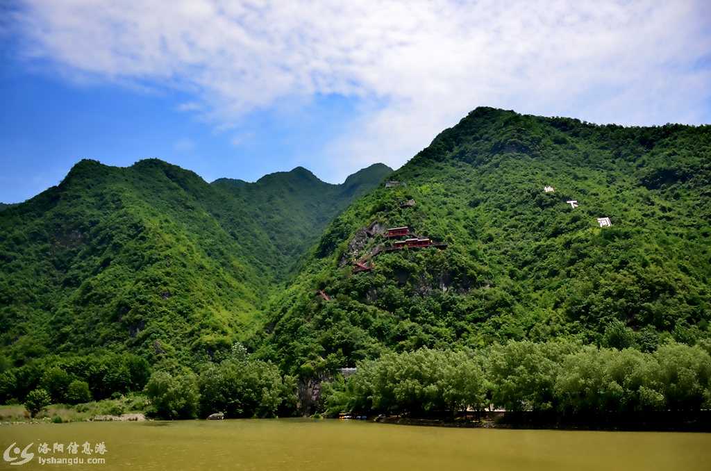 西峡伏牛地下河景区